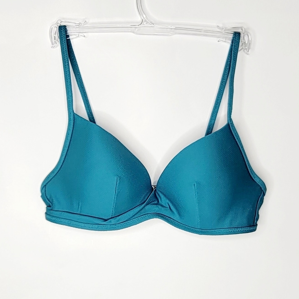 Women's Lightly Lined Wrap Front Bikini Top